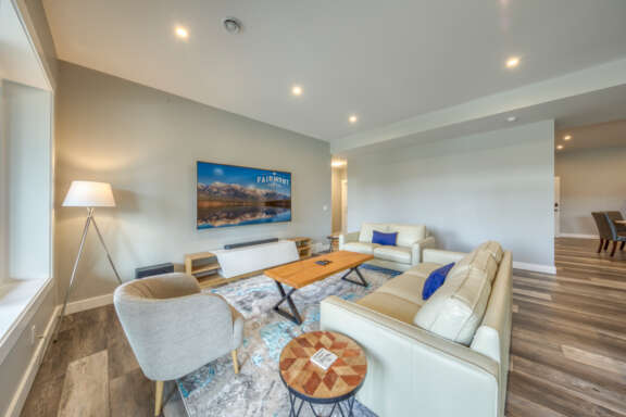 Family Room Pool Table, Huge TV with Cable and Streaming Services