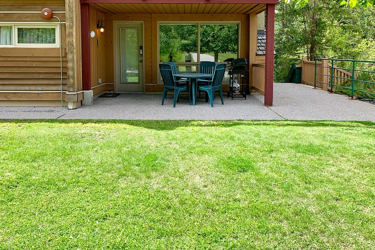 Ski-in, ski-out accommodation