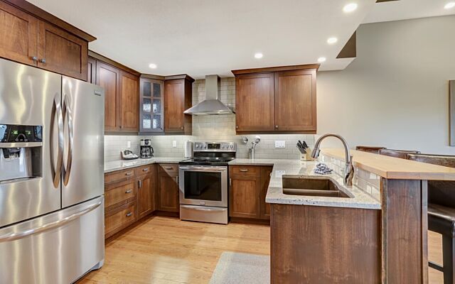 1 Fairmont Ridge Lussier 2