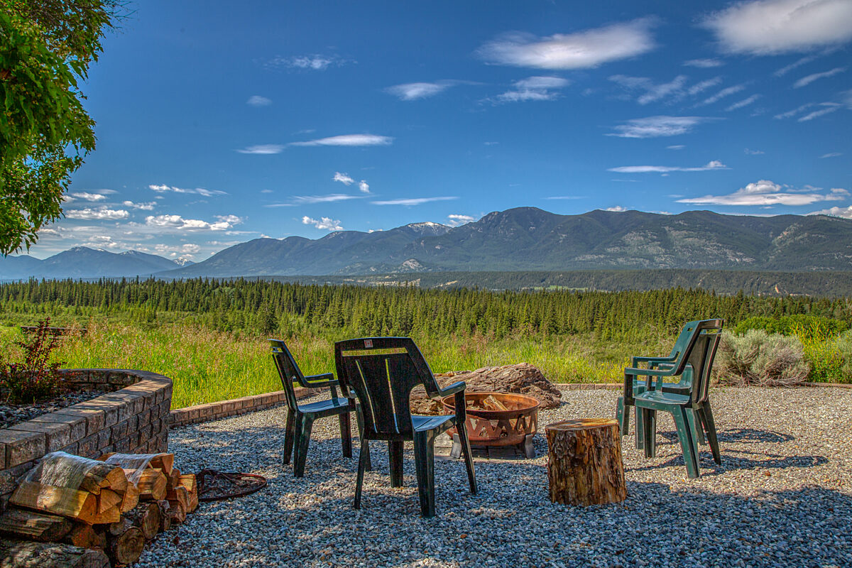 Enjoy s'more around the fire and the amazing star filled night skies