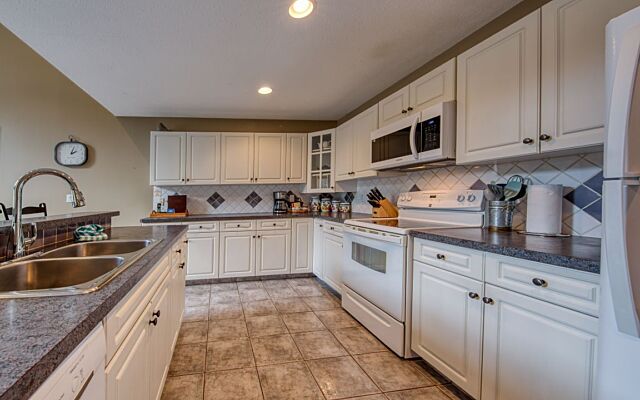 Marble Canyon Unit 1103 Phase 2 Fairmont 3