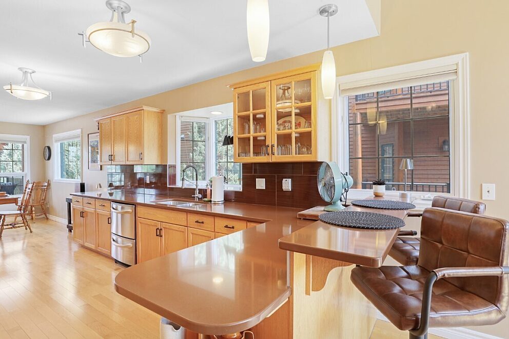 Galley kitchen and breakfast bar