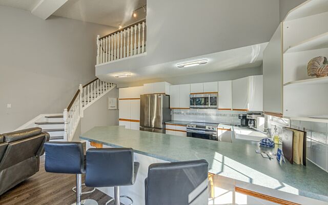 404 Fairmont Marble Vacation Rental 12