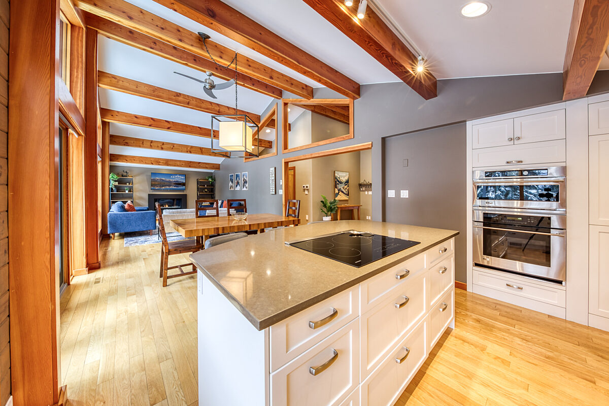 Kitchen includes all the basic items for making a meal including seasonings and oils