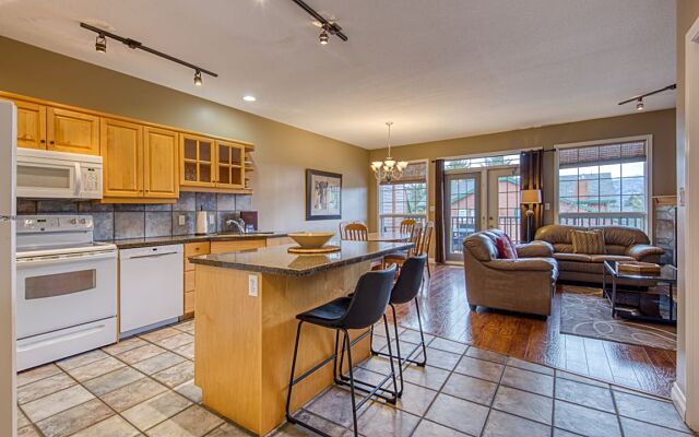 Marble Canyon Phase 2 Unit 502 Fairmont 1