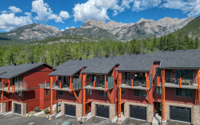 Spring Side Fairmont Unit 26 27