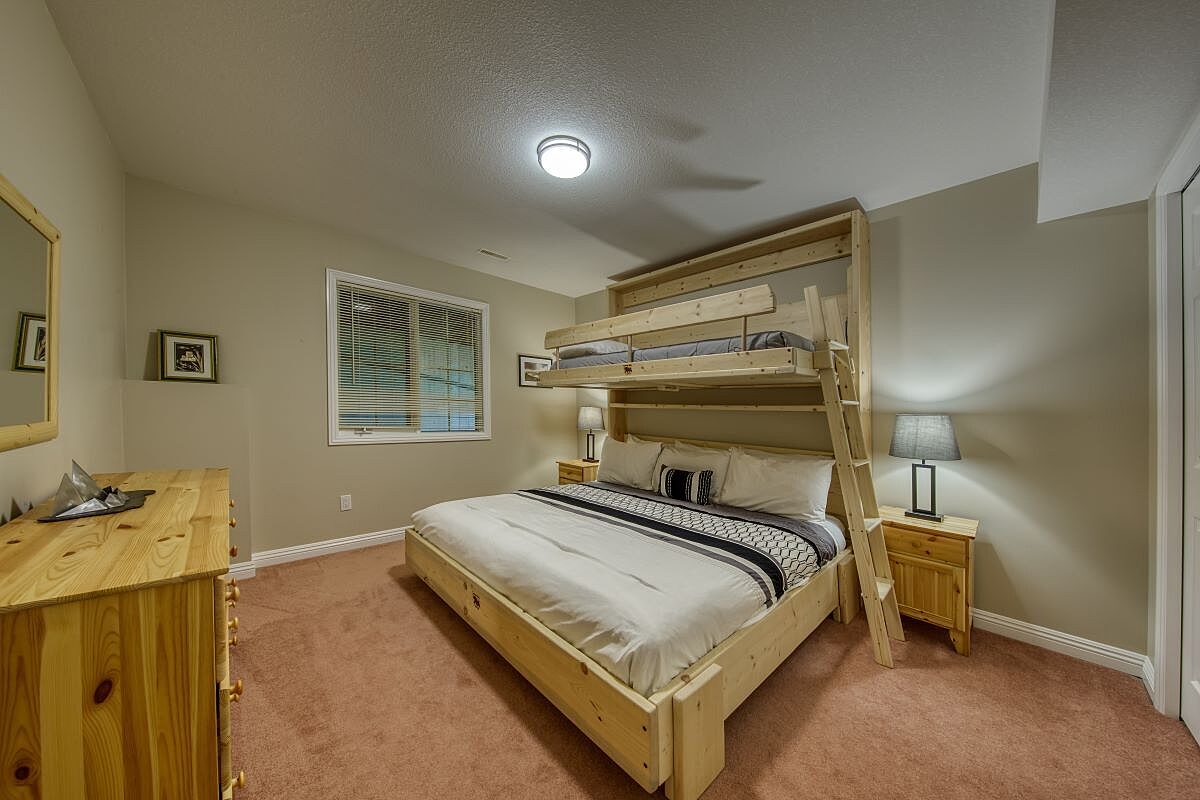 King with Twin bunk combo