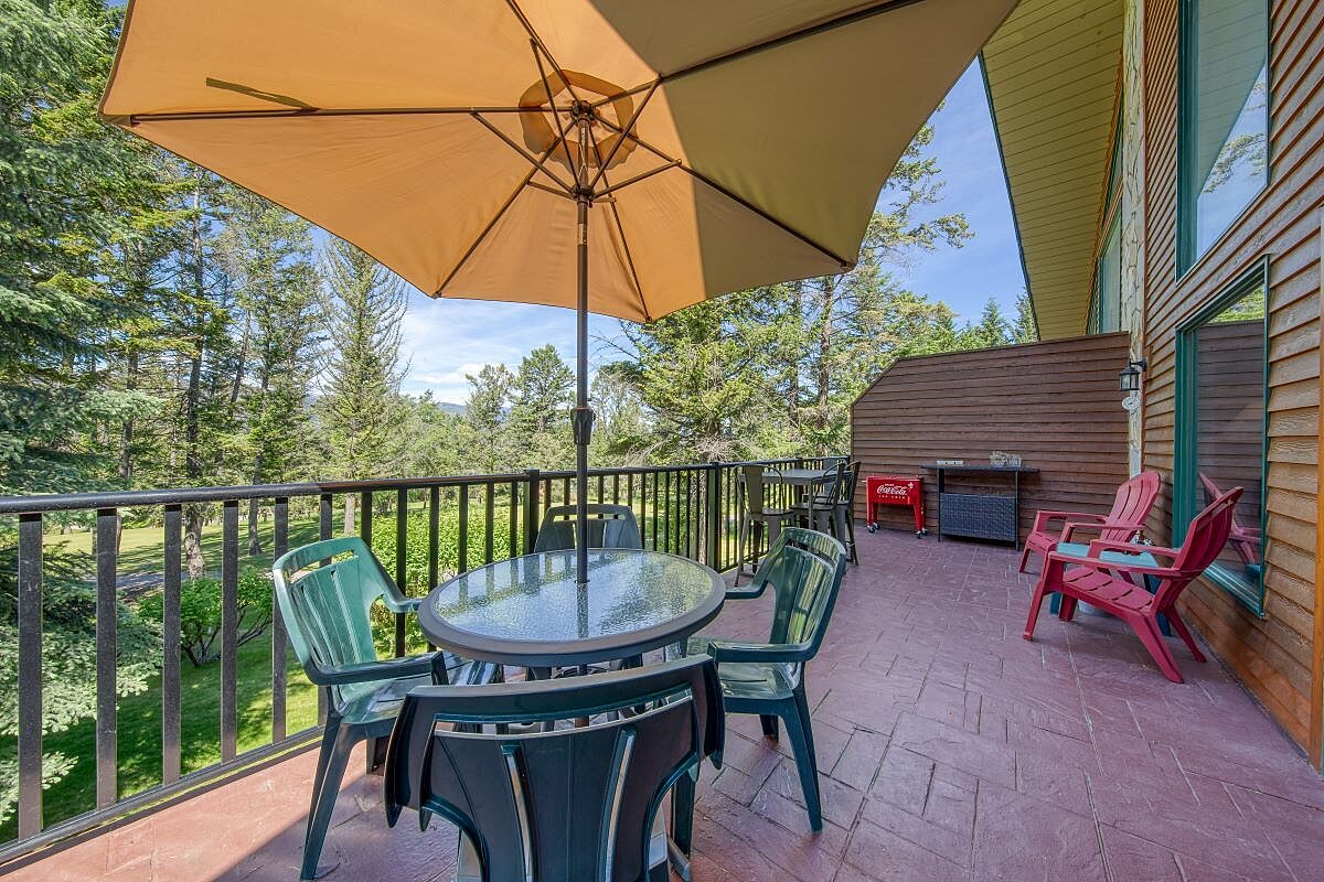 More outdoor space for morning coffee or afternoon relaxing