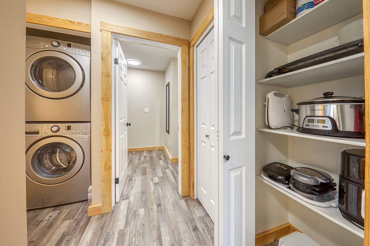 Front load washer & dryer