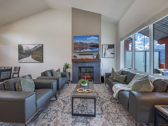 25 Springside at Fairmont Ridge 8