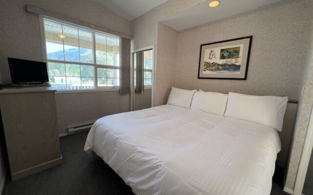 Mountain View Villas 2005 AB Full 7