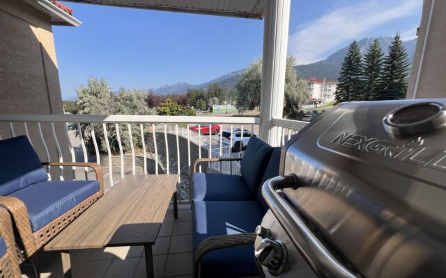 Mountain View Villas 2005 AB Full 7