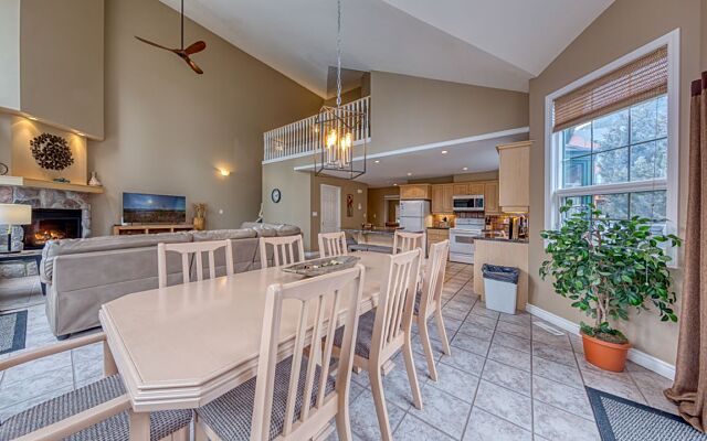 Marble Canyon Phase 2 Unit 602 Fairmont 1