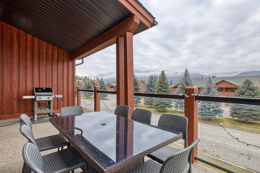 Dining table for 8 guests