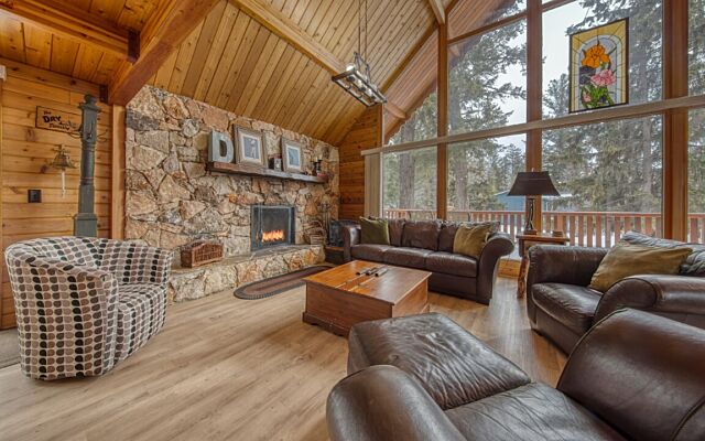 Spring Creek Vacation Rental Fairmont Hot Springs 41 Copy