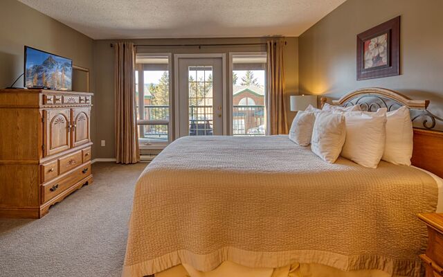 Marble Canyon Phase 1 Unit 702 Fairmont 5