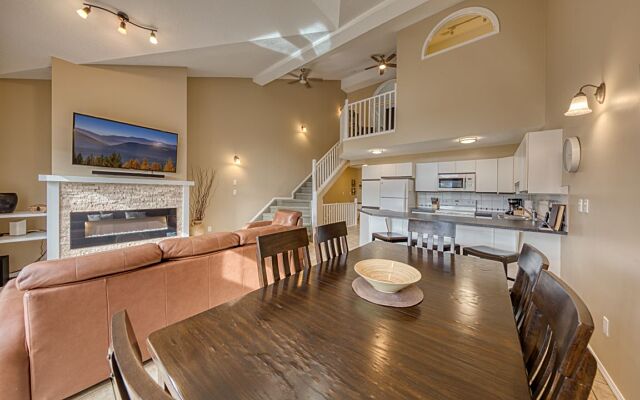 Marble Canyon Phase 2 Unit 402 Fairmont 1