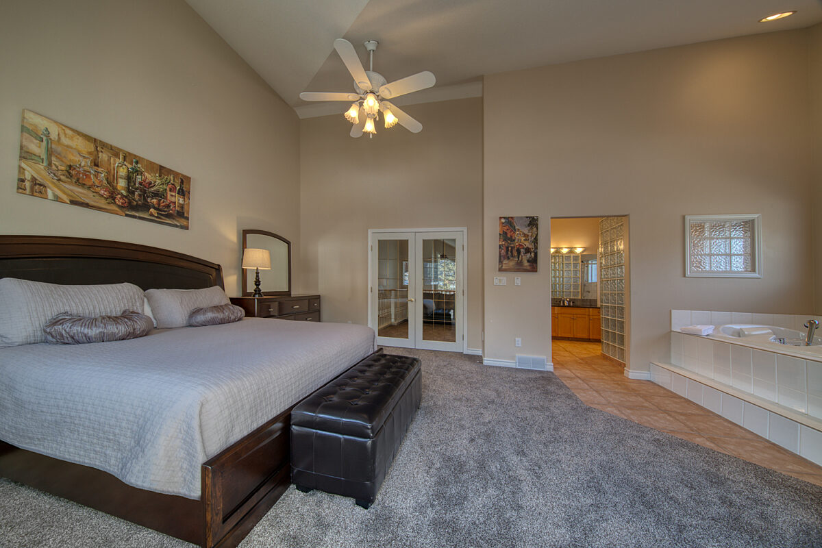 Master bedroom with king bed and ensuite washroom.