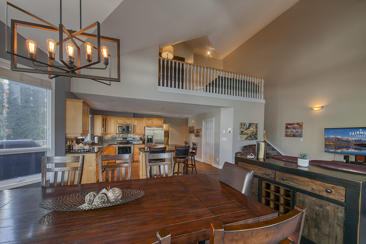 Dining area with kitchen table and chairs.