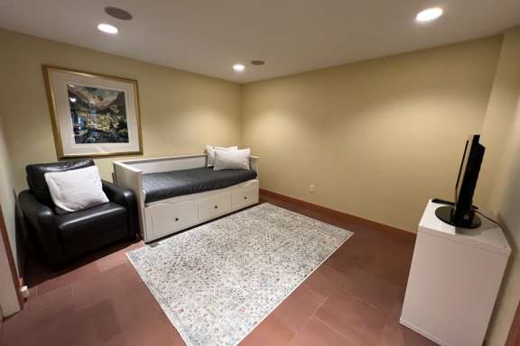 Private Den with Daybed & Trundle Bed
