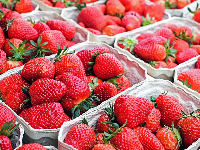 Strawberries 1350482 1920